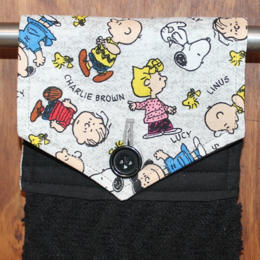 CHARLIE BROWN GRAY PRINT HANDMADE HANGING KITCHEN HAND TOWEL BLACK COTTON TOWEL